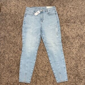 American Eagle Outfitters Light Blue High-Rise Skinny Jeans